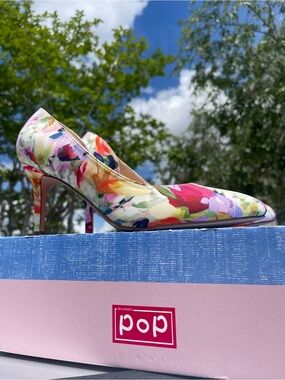 Pop Multicolor Floral Pointed-Toe Pumps